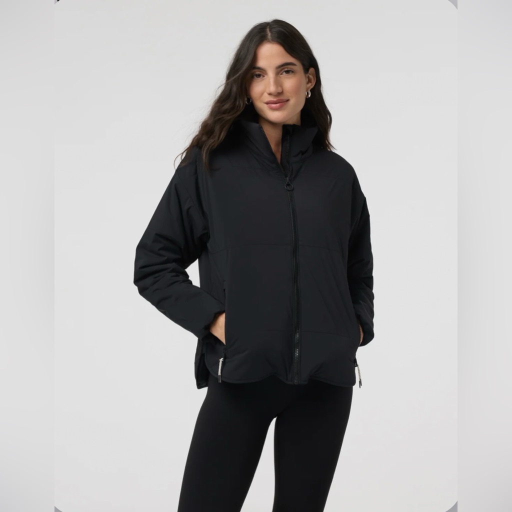 Nwt Vuori Canyon Insulated Jacket In Black In Large